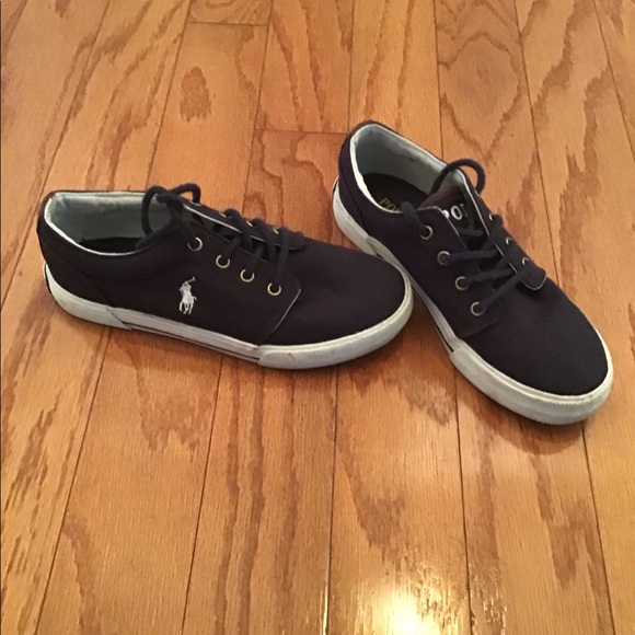 Boys casual sneaker